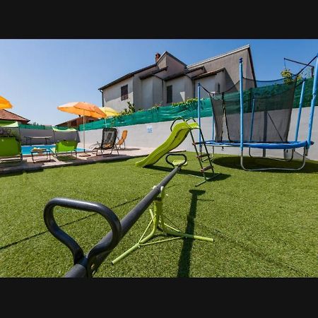 Zale Apartmani Задар Экстерьер фото